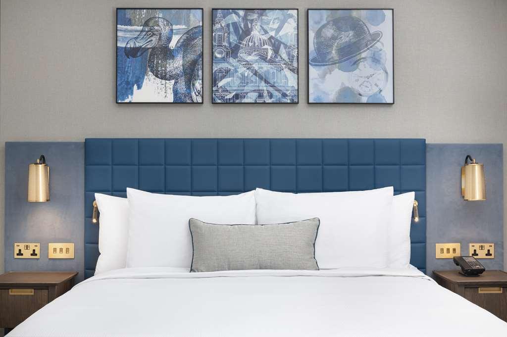 Lost Property St Pauls London, Curio Collection By Hilton Rom bilde